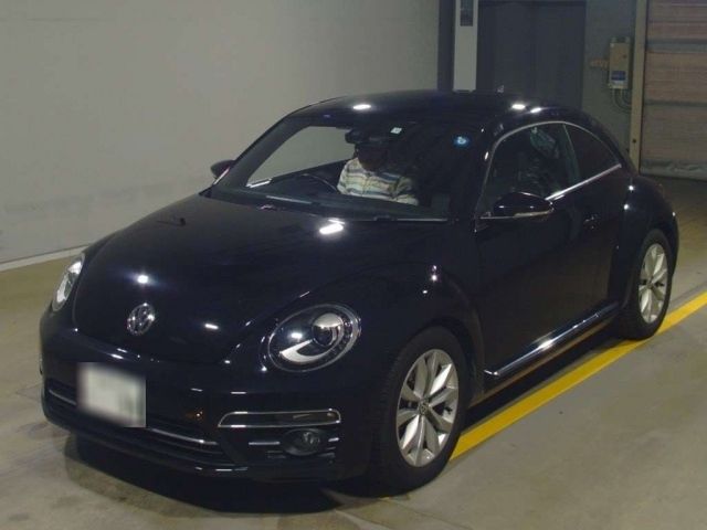 15019 Volkswagen The beetle 16CBZ 2017 г. (TAA Yokohama)